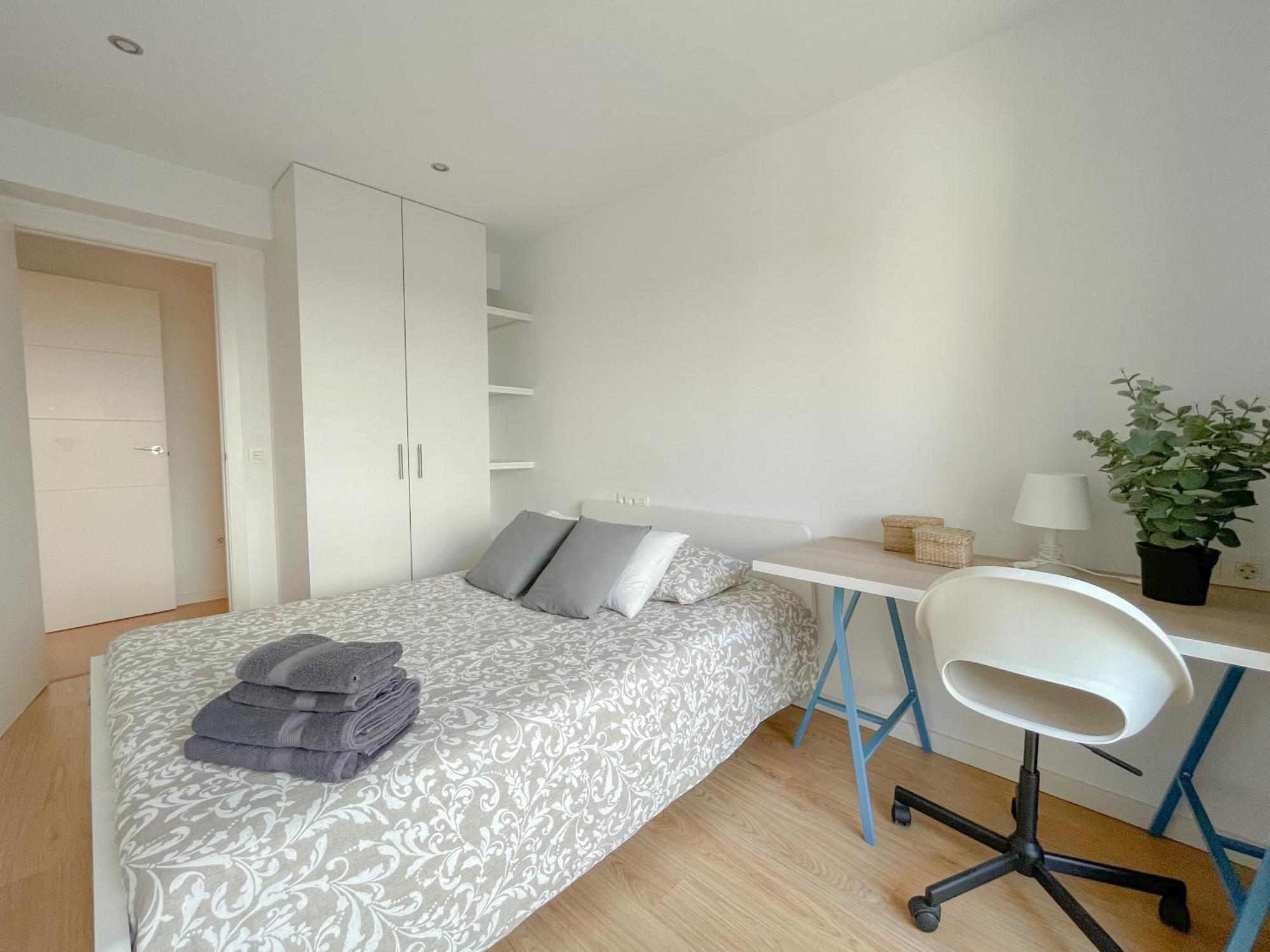 Amplio Y Moderno Apartamento Plaza De La Merced By Life In Malaga Appartement Buitenkant foto